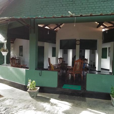 Udawalawe Wildlife & Nature Protection Bungalow Exteriör bild