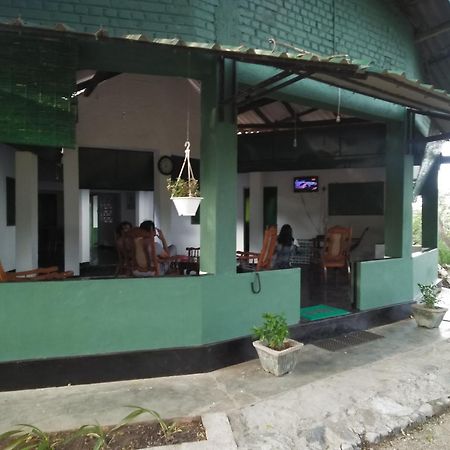 Udawalawe Wildlife & Nature Protection Bungalow Exteriör bild