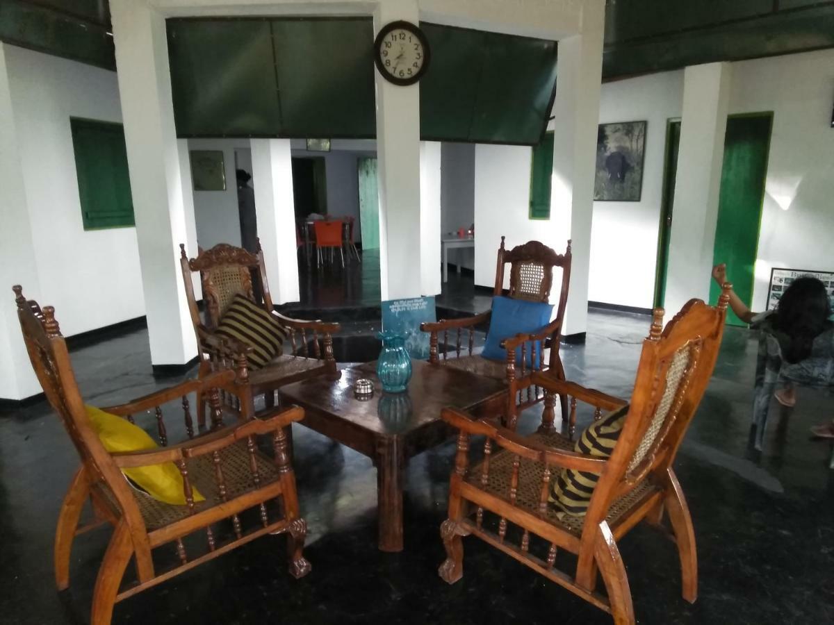 Udawalawe Wildlife & Nature Protection Bungalow Exteriör bild